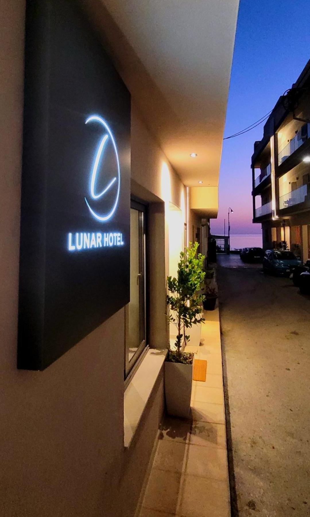 Lunar Hotel Херсонисос Екстериор снимка