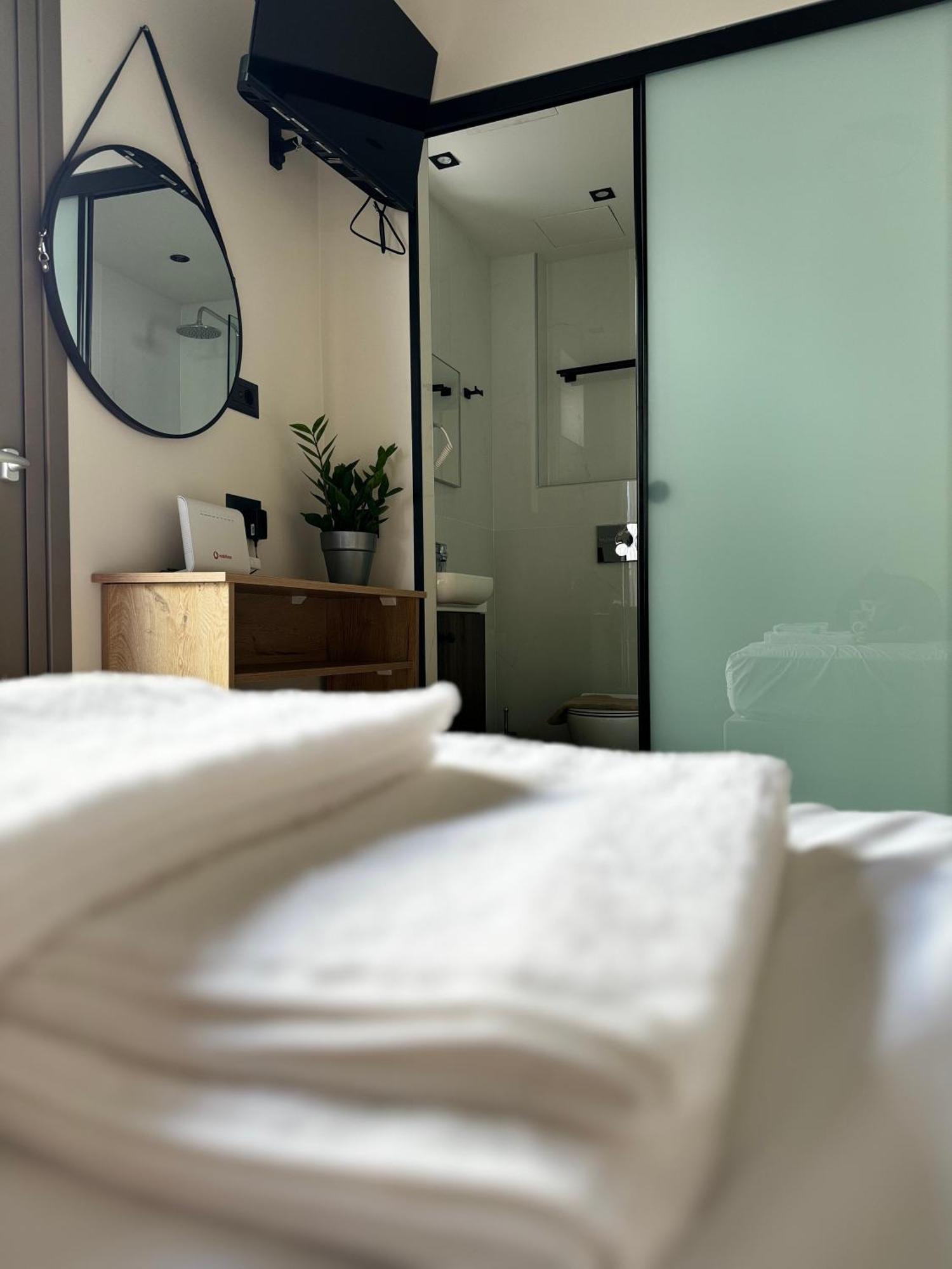 Lunar Hotel Херсонисос Екстериор снимка