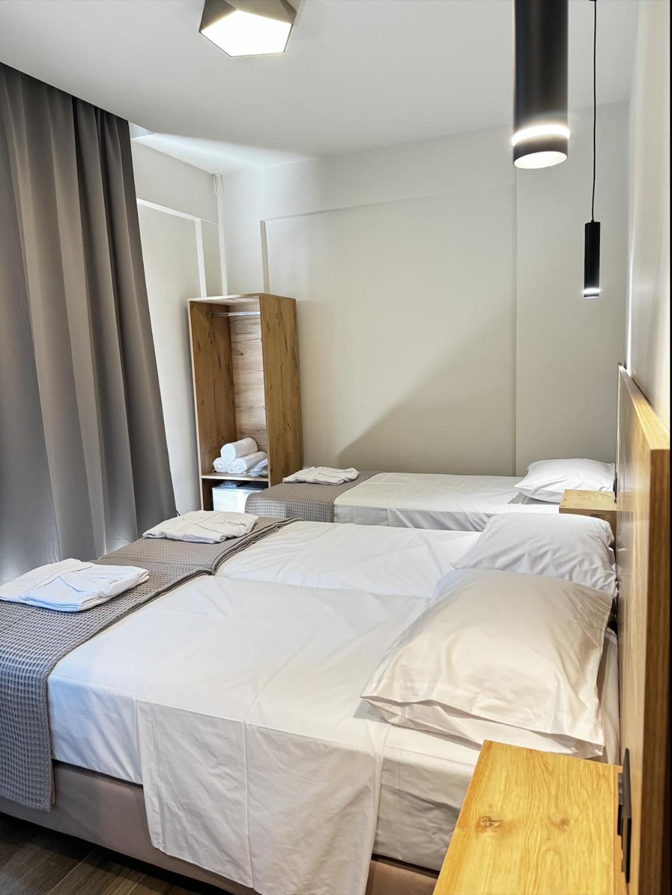 Lunar Hotel Херсонисос Екстериор снимка